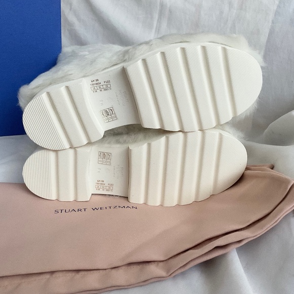 Stuart Weitzman Superchill Ultra Shearling Fur Boots Apres Ski $695 NEW - Picture 14 of 15